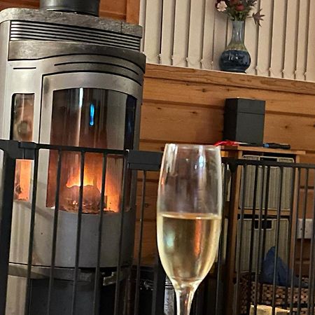 Rudyard Luxury Peak District Lodge, Hot Tub, Log Burner, Nr Lake מראה חיצוני תמונה